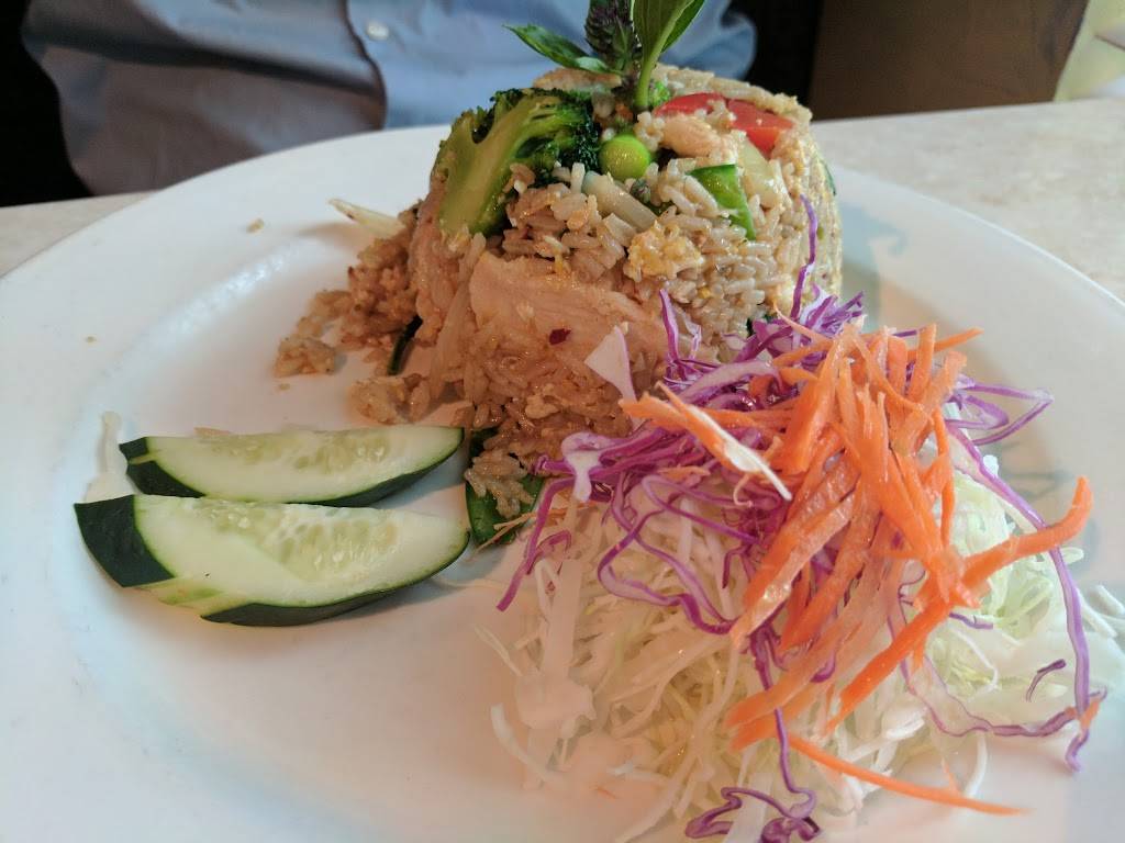 Soi 55 Thai Eatery | restaurant | 6550 N MacArthur Blvd Suit#150, Irving, TX 75039, USA | 9723739799 OR +1 972-373-9799