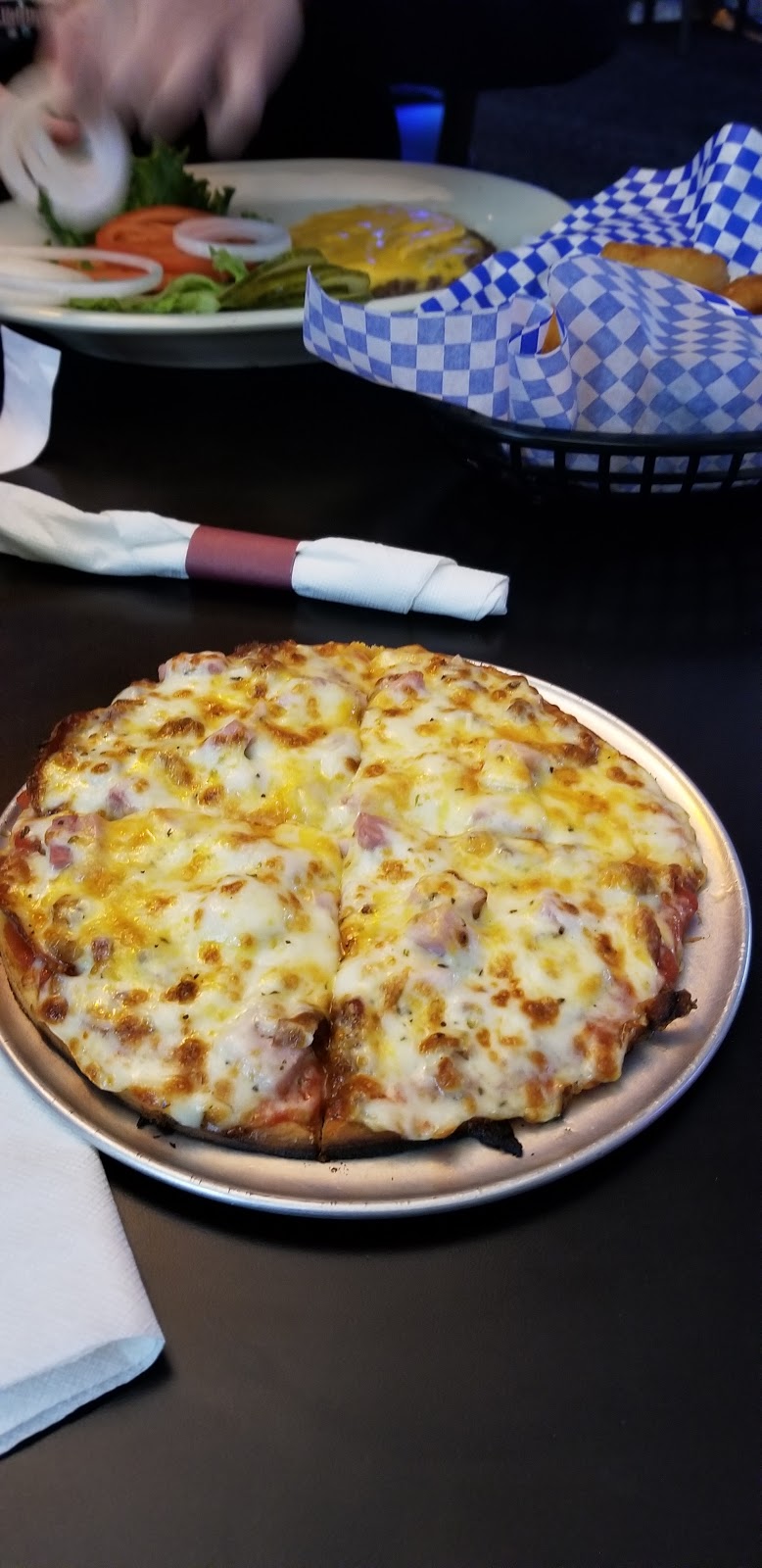 Dugout Bar | restaurant | 621 Virginia Ave, Indianapolis, IN 46203, USA | 3179161514 OR +1 317-916-1514