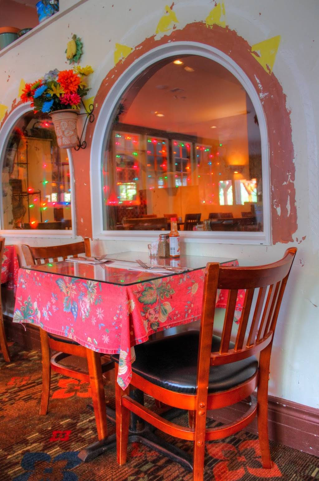 Mi Casita Mexican Restaurant | restaurant | 680 Spring St, Friday Harbor, WA 98250, USA | 3603786103 OR +1 360-378-6103