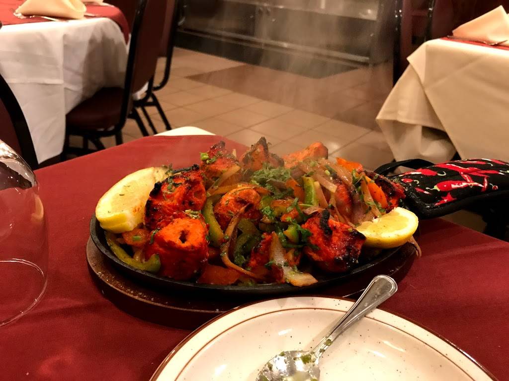 Rajma Authentic Indian Grill | restaurant | 44631 Mound Rd, Sterling Heights, MI 48314, USA | 5867268811 OR +1 586-726-8811