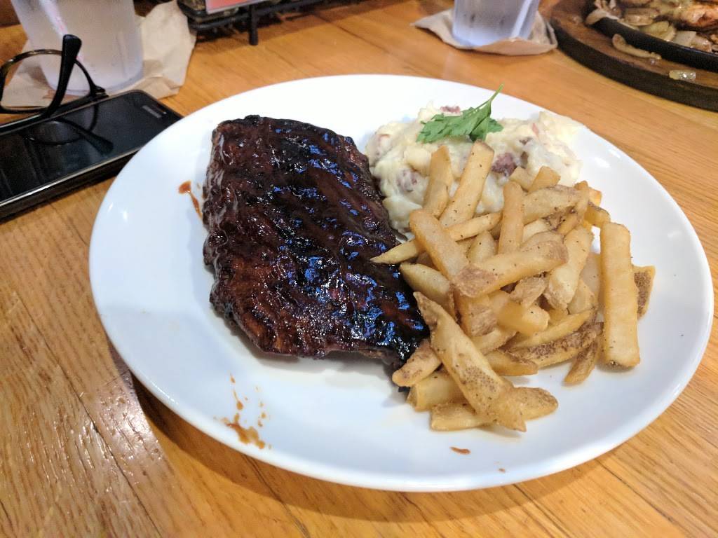 Applebees Grill + Bar | restaurant | 4745 Golf Rd, Eau Claire, WI 54701, USA | 7158311255 OR +1 715-831-1255