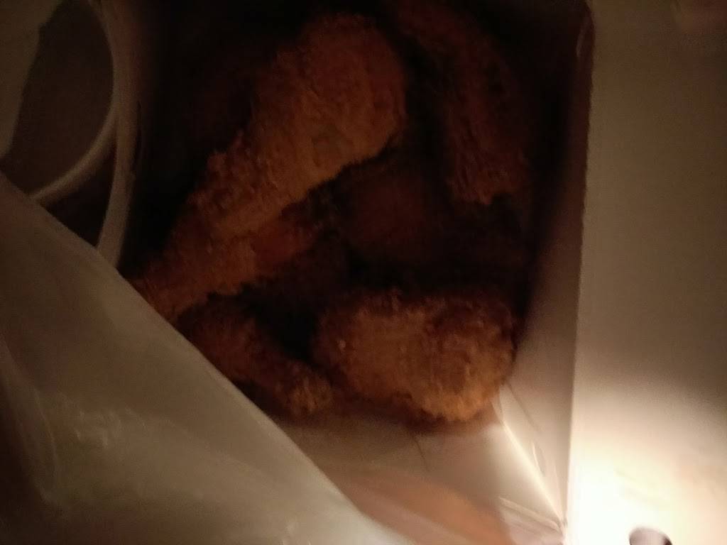 Churchs Chicken | restaurant | 58 W 79th St, Chicago, IL 60620, USA | 7736519830 OR +1 773-651-9830