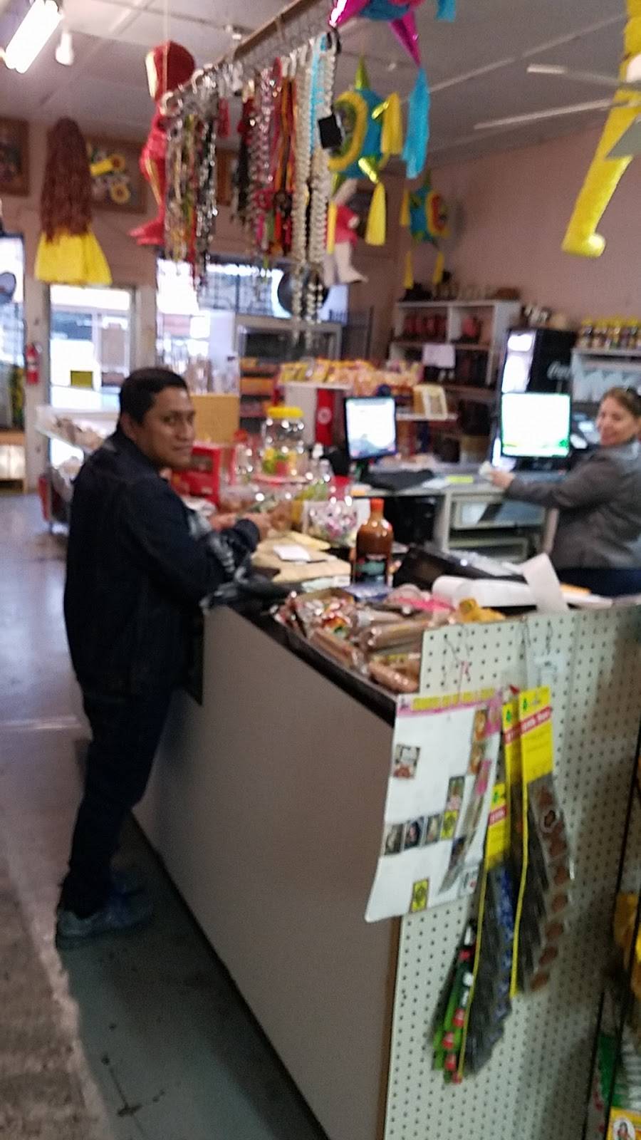 La Esquina Latina | restaurant | 1210 E 4th Ave, Hutchinson, KS 67501, USA | 6208885091 OR +1 620-888-5091