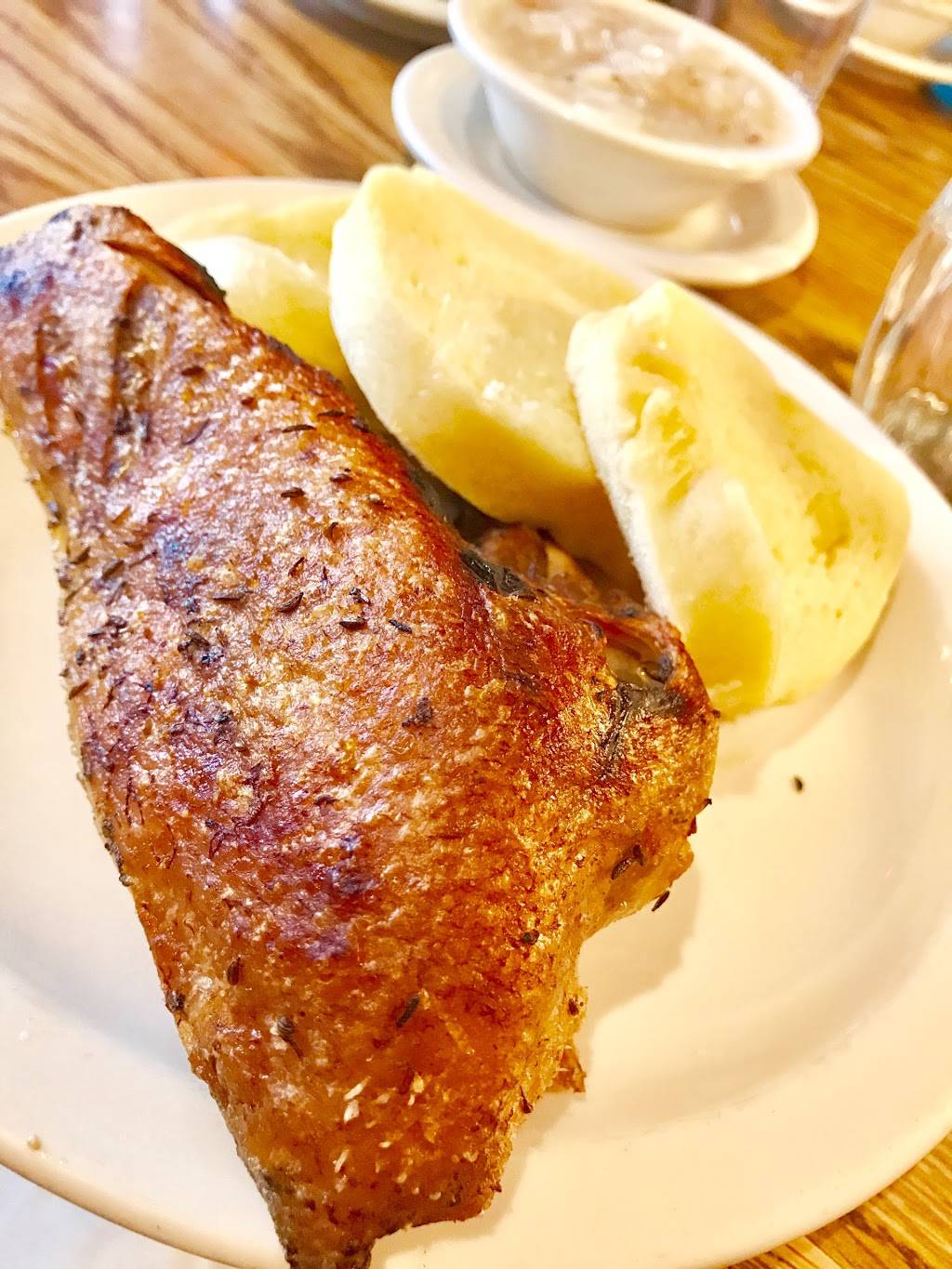 Riverside Restaurant | restaurant | 3422 S Harlem Ave, Riverside, IL 60546, USA | 7084420434 OR +1 708-442-0434