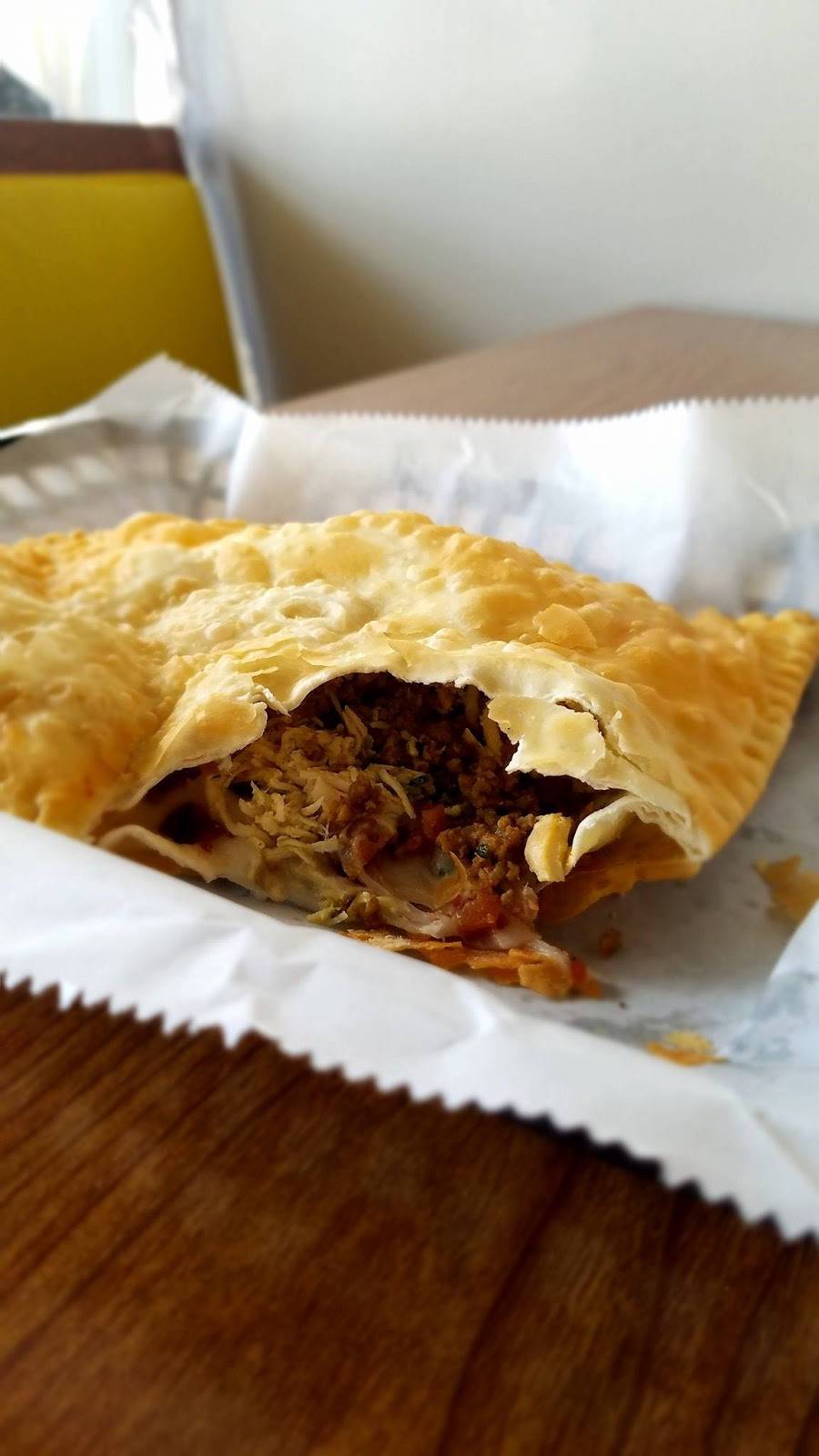 GU-LA Haven | restaurant | 40 Canal St, Nashua, NH 03064, USA | 6032045435 OR +1 603-204-5435