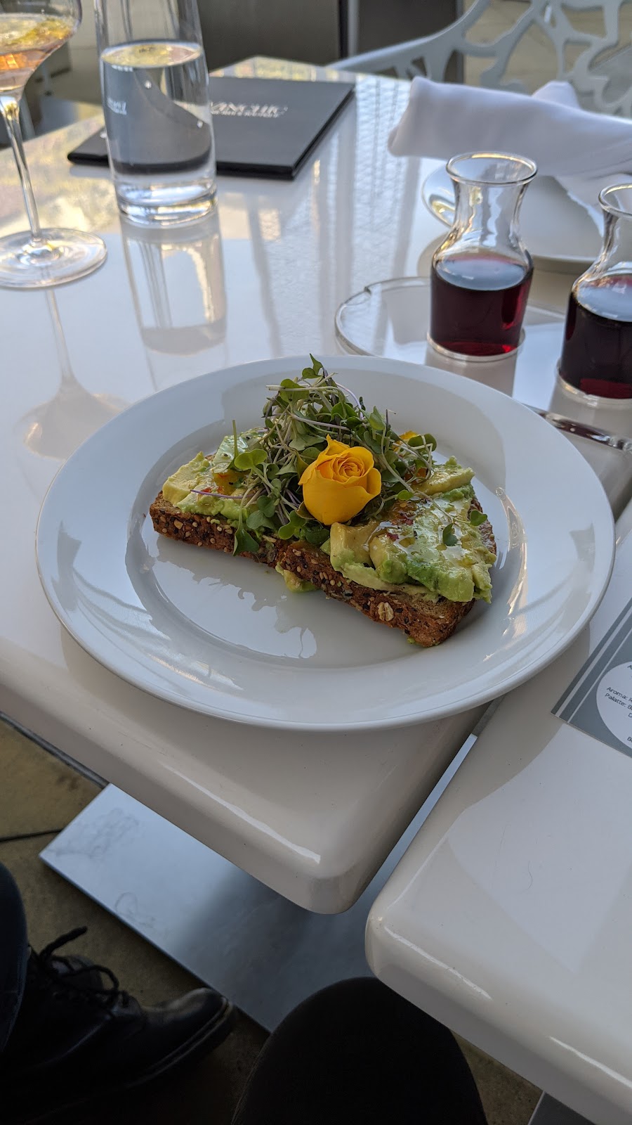 Vinchíc Wine Bar & Boutique | restaurant | 40764 Winchester Rd #580, Temecula, CA 92591, USA | 9515953194 OR +1 951-595-3194