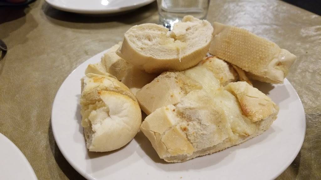 Milano Café | restaurant | 2383 Elida Rd, Lima, OH 45805, USA | 4193312220 OR +1 419-331-2220