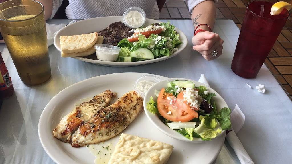 Athens Family Restaurant | restaurant | 2526 8th Ave S, Berry Hill, TN 37204, USA | 6153832848 OR +1 615-383-2848