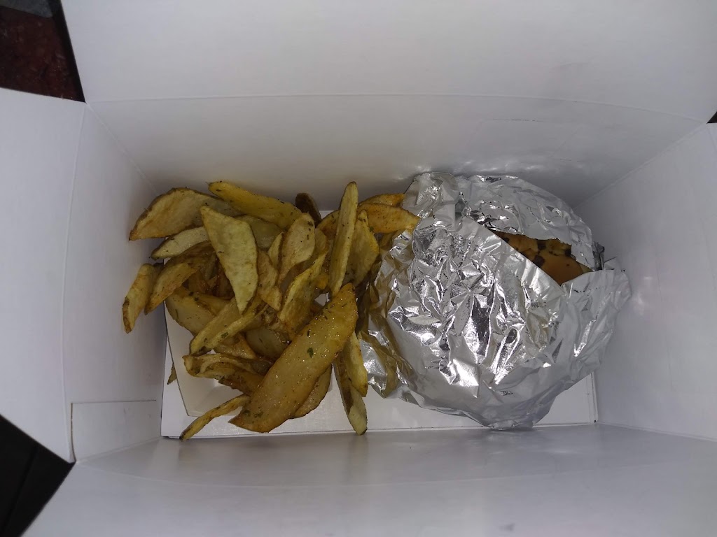 M.A.C.C. BURGERS CO | restaurant | 8850 Woodward Ave, Detroit, MI 48202, USA | 3132574819 OR +1 313-257-4819