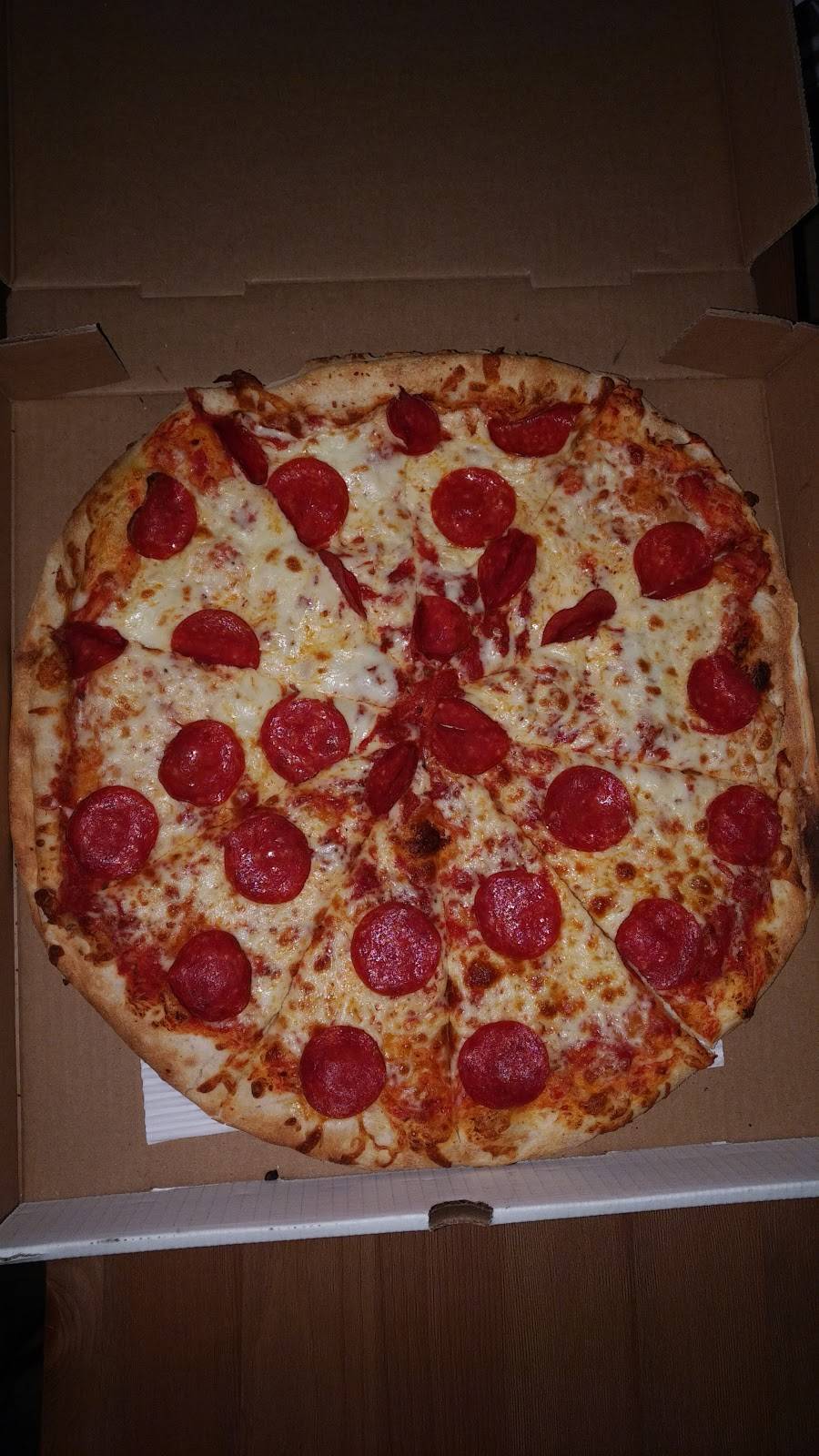 Pizza Plus & Subs | restaurant | 477 Grove St E, Barrie, ON L4M 6M3, Canada | 7057277771 OR +1 705-727-7771