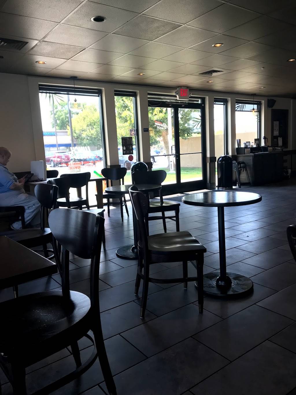 Starbucks | cafe | 2045 W Briggsmore Ave, Modesto, CA 95350, USA | 2094929688 OR +1 209-492-9688