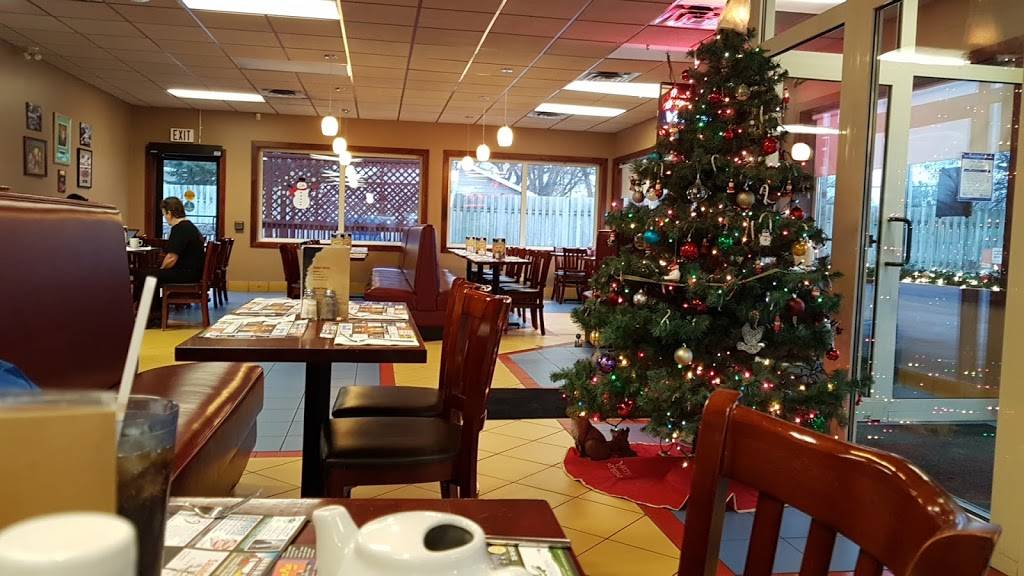 Marty Moos | restaurant | 2205 Keene Rd, Peterborough, ON K9J 6X9, Canada | 7057400558 OR +1 705-740-0558