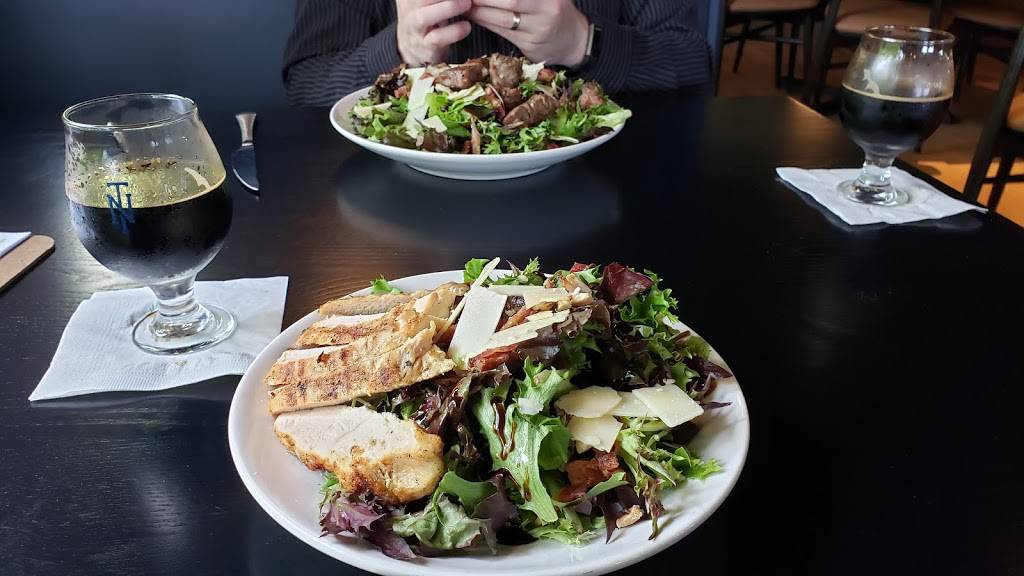 Northern Taphouse - Lakeville | restaurant | 18404 Kenrick Ave, Lakeville, MN 55044, USA | 9522140300 OR +1 952-214-0300