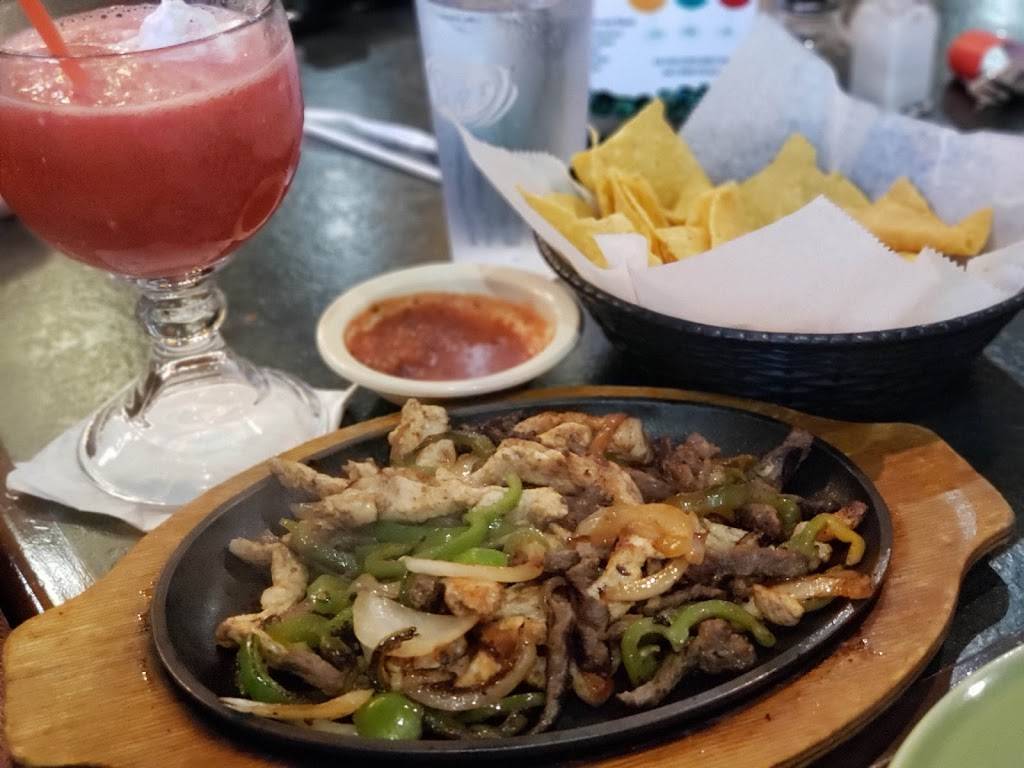 Cancun Mexican Grill | restaurant | 2803 N Lorraine St, Hutchinson, KS 67502, USA | 6206656999 OR +1 620-665-6999