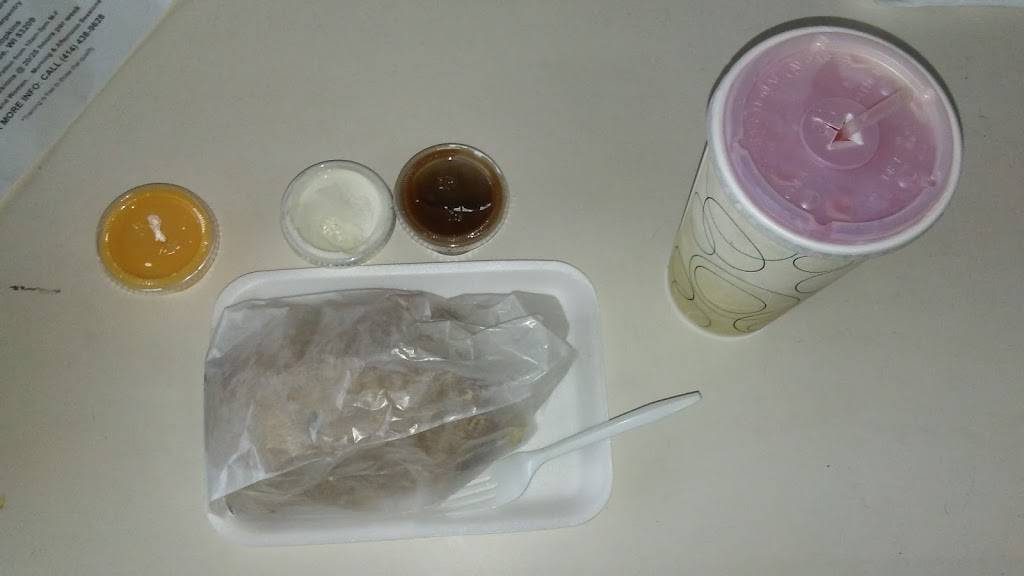 Reynolds Pasty Shop | restaurant | 3525 W Burleigh St, Milwaukee, WI 53210, USA | 4144444490 OR +1 414-444-4490