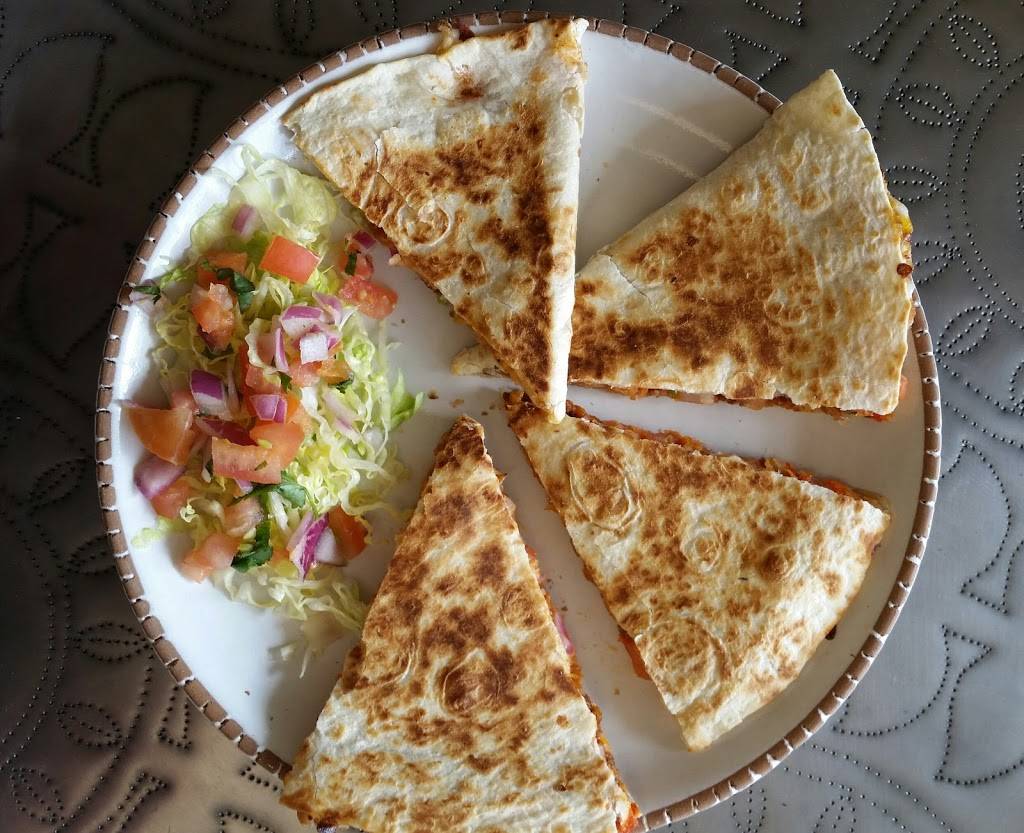 Amigos | meal takeaway | 235 Ogden Rd, Wenonah, NJ 08090, USA | 8564682052 OR +1 856-468-2052