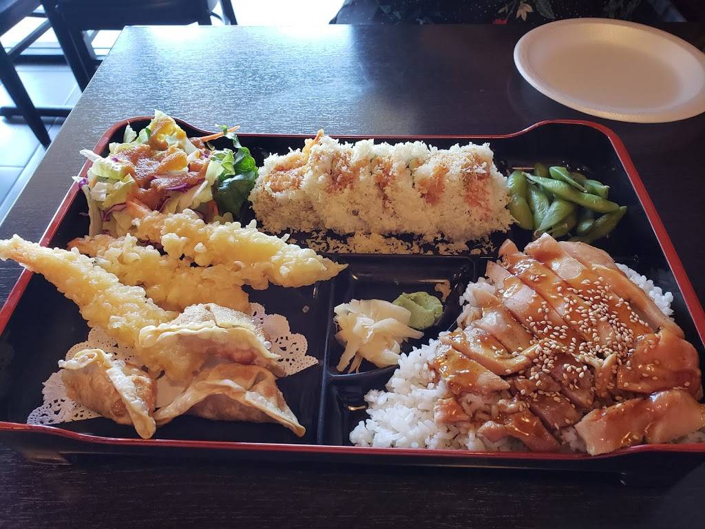 Sushi & Roll | meal takeaway | 27620 Marguerite Pkwy, Mission Viejo, CA 92692, USA | 9494818181 OR +1 949-481-8181