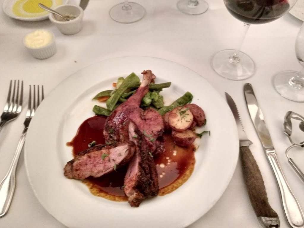 LEscargot | restaurant | Mission St & 4th Ave, Carmel-By-The-Sea, CA 93923, USA | 8316201942 OR +1 831-620-1942