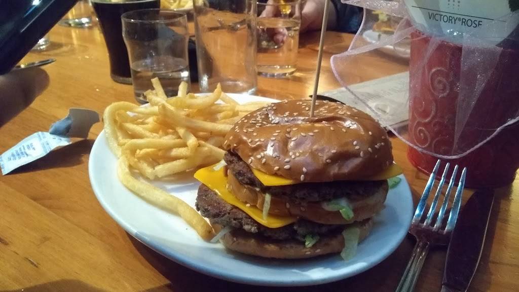 Gus Tacos Mexican Grill | restaurant | 2320 Fletcher Dr, Los Angeles, CA 90039, USA | 2134008775 OR +1 213-400-8775