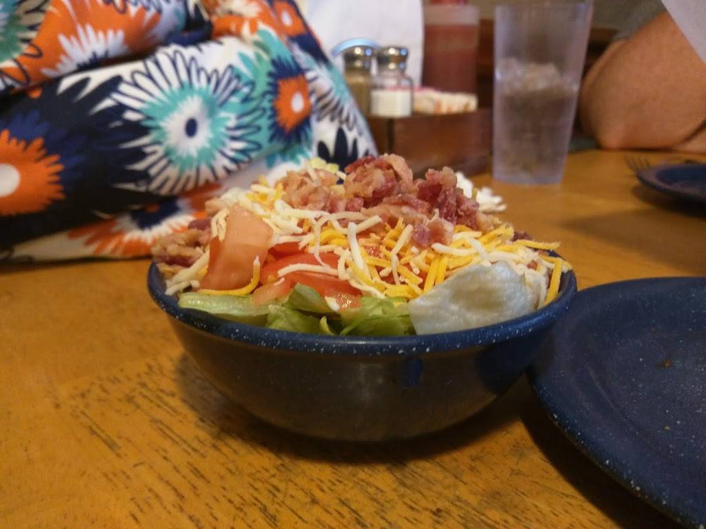 Ernies Pizza | restaurant | 508 S Adams St, Versailles, IN 47042, USA | 8126897480 OR +1 812-689-7480