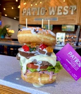 Patio West Comfort and Coastal Eats | restaurant | 3011 Longford Dr, Spring Hill, TN 37174, USA | 6153028104 OR +1 615-302-8104