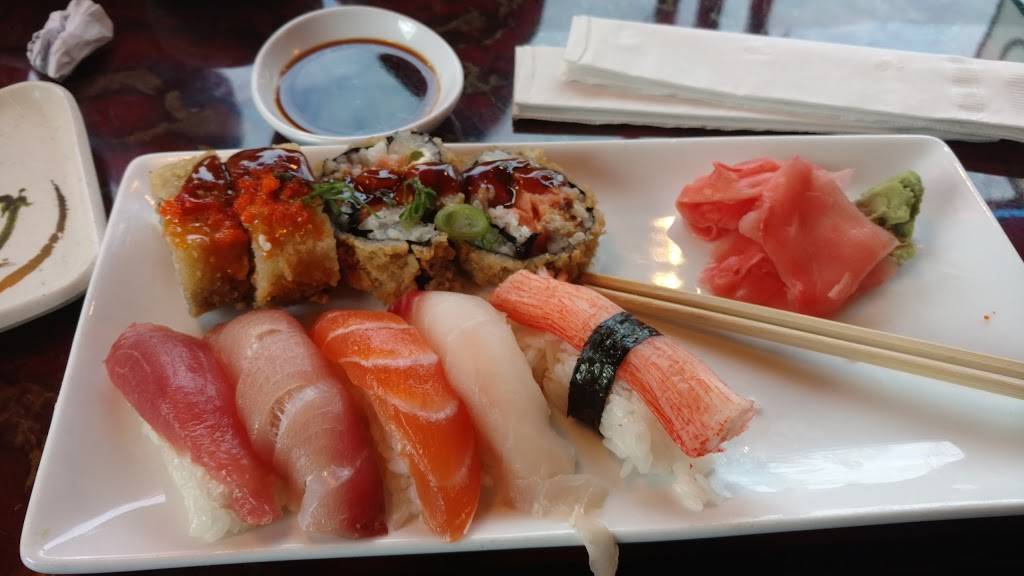 Hooks on 9th | restaurant | 1210 Dr M.L.K. Jr St N, St. Petersburg, FL 33705, USA | 7278984665 OR +1 727-898-4665