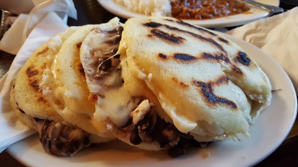 Viva Mi Arepa | restaurant | 5197 Washington St, West Roxbury, MA 02132, USA | 6173237844 OR +1 617-323-7844