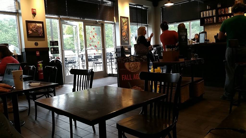 Starbucks | cafe | 17-A Premium Outlets Blvd, Merrimack, NH 03054, USA | 6034290448 OR +1 603-429-0448