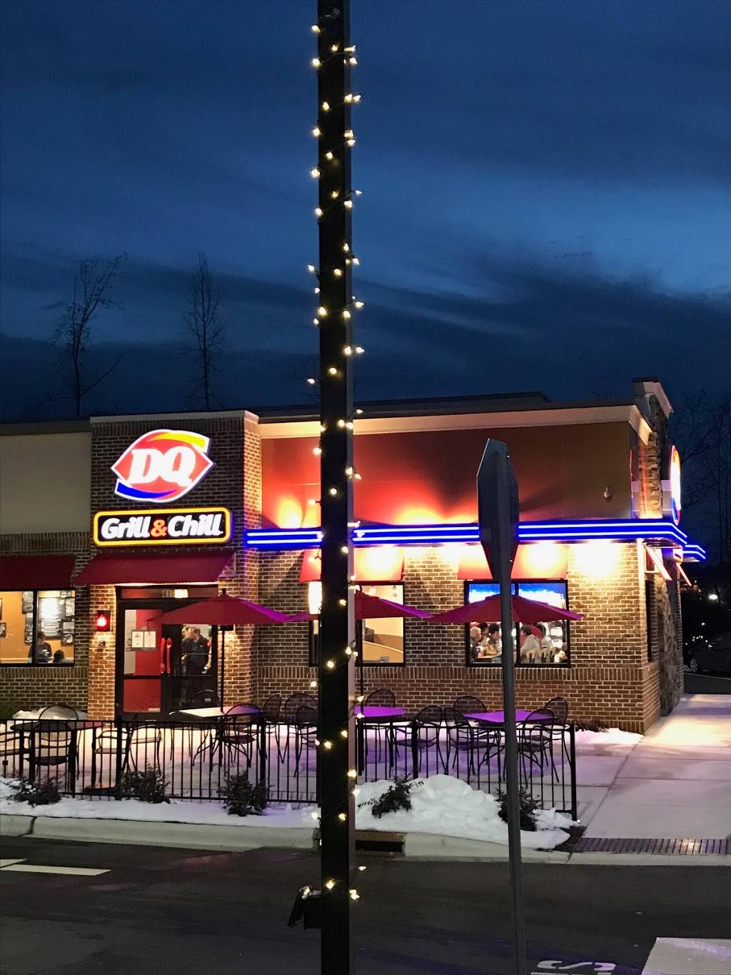 Dairy Queen Grill & Chill | restaurant | 416 Atwater Ln, Denver, NC 28037, USA | 9802227497 OR +1 980-222-7497