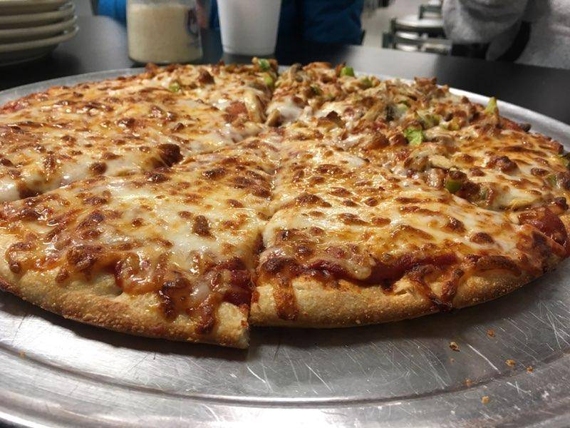 GAMBINOS PIZZERIA | restaurant | 1600 Farrow Pkwy, Myrtle Beach, SC 29577, USA | 8438395756 OR +1 843-839-5756