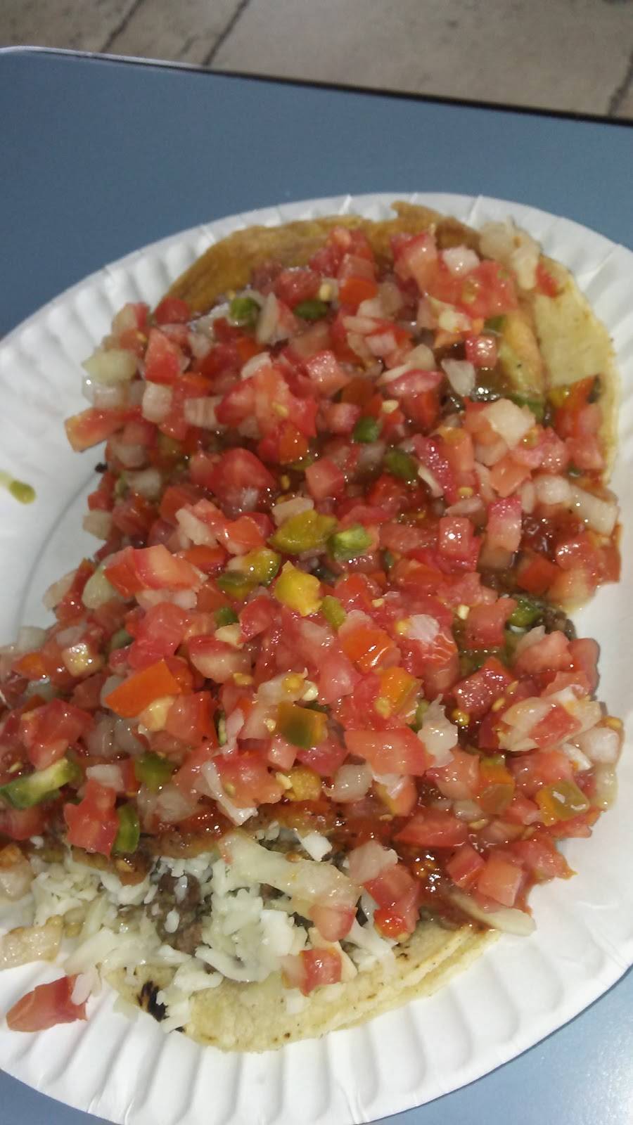 Super Taco | restaurant | 93305, 1300 E Truxtun Ave, Bakersfield, CA 93305, USA | 6613221146 OR +1 661-322-1146