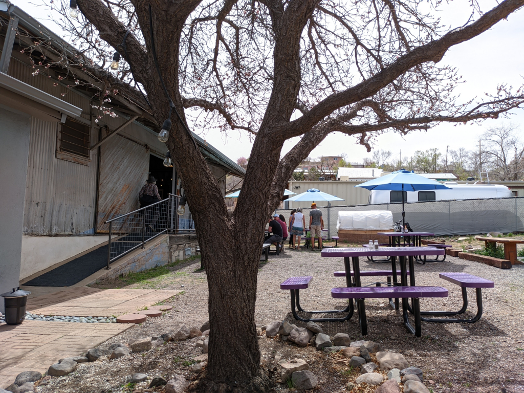 Corner Kitchen | restaurant | 300 S Bullard St, Silver City, NM 88061, USA | 5755902603 OR +1 575-590-2603