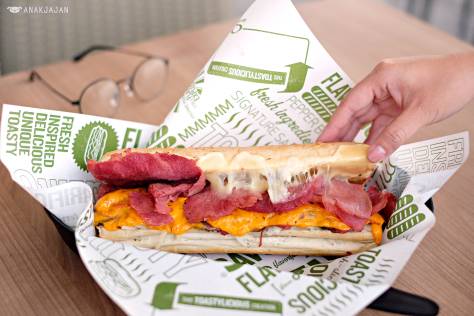 Quiznos | restaurant | 205 Marycroft Ave Unit 5, Woodbridge, ON L4L 5X7, Canada | 9056520721 OR +1 905-652-0721