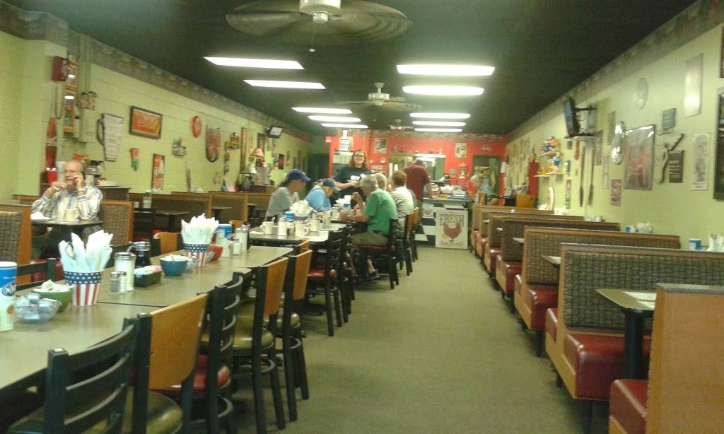 The Country Skillet | restaurant | In DeSoto Plaza, 1283 Main St, Southaven, MS 38671, USA | 6622802060 OR +1 662-280-2060