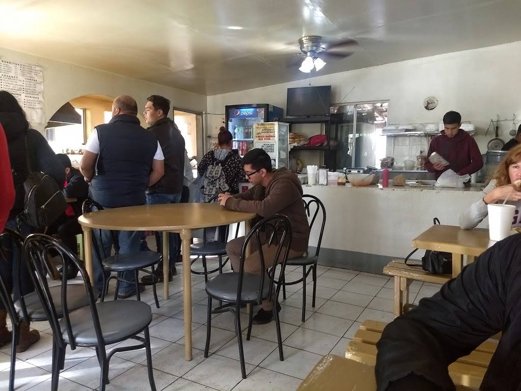 Tortas Sonia | restaurant | Av. Alejandro Von Humboldt 196, Nueva Tijuana, 22435 Tijuana, B.C., Mexico | 016646233616 OR +52 664 623 3616