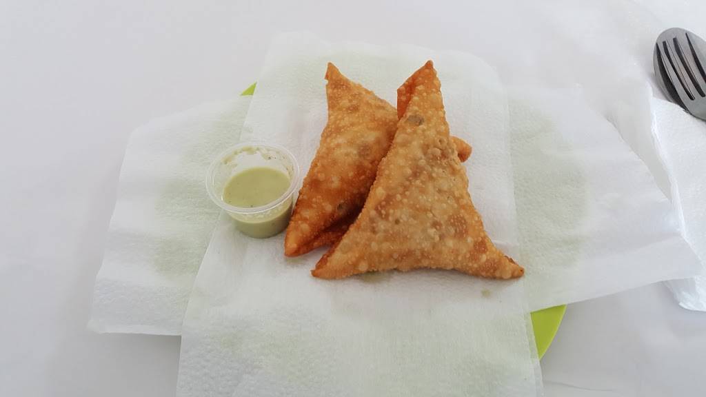 Wiff Restaurant | restaurant | 1804 Weston Rd, York, ON M9N 1V5, Canada | 4162409433 OR +1 416-240-9433