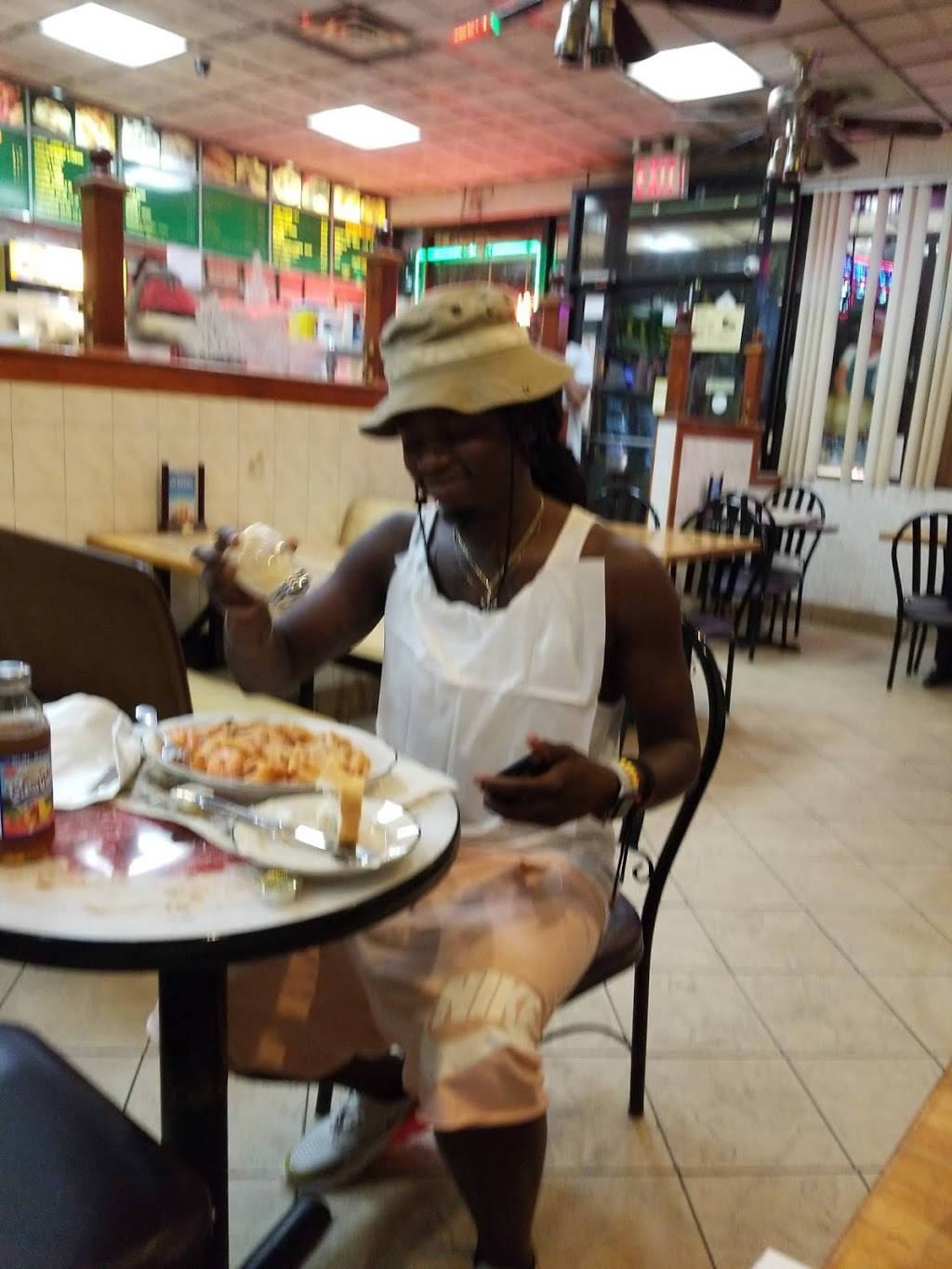 Sals Pizzeria | restaurant | 3167 Bainbridge Ave, Bronx, NY 10467, USA | 7188810940 OR +1 718-881-0940