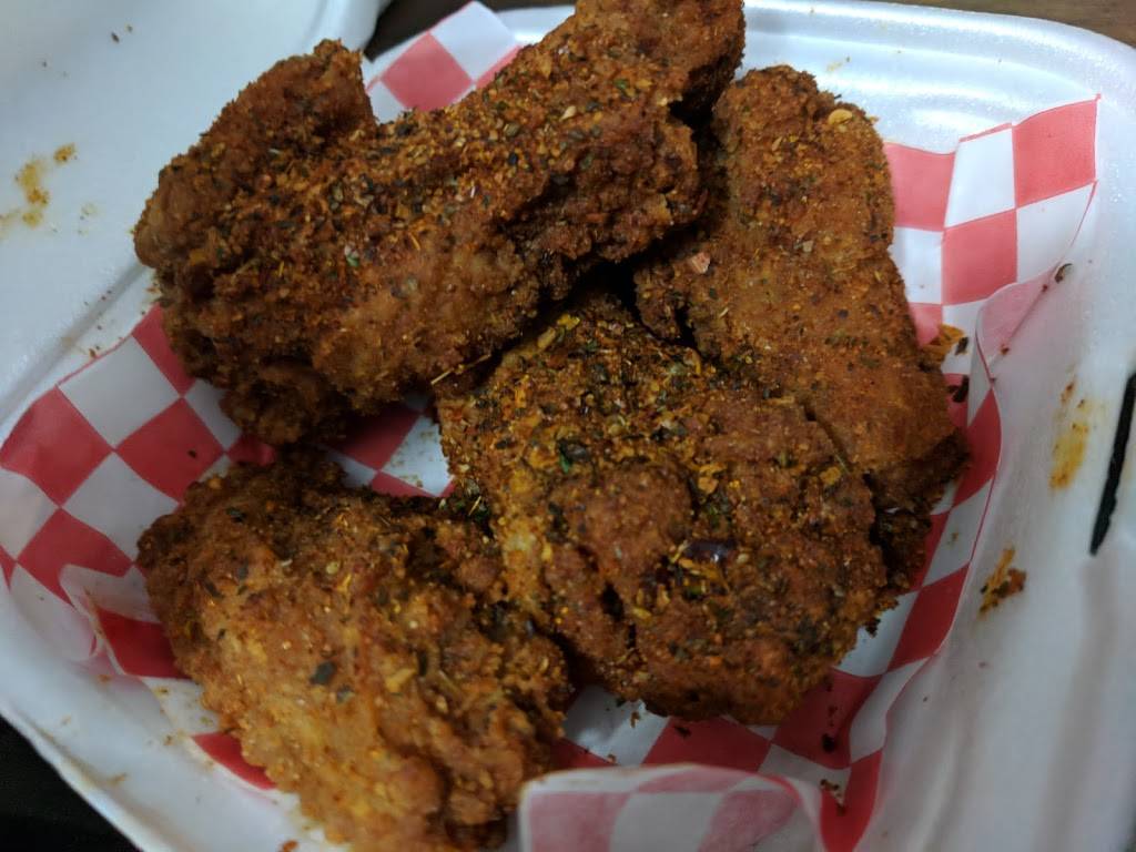 10 Buck Pizza Ingersoll | restaurant | 10 Bell St, Ingersoll, ON N5C 2N5, Canada | 5194853222 OR +1 519-485-3222