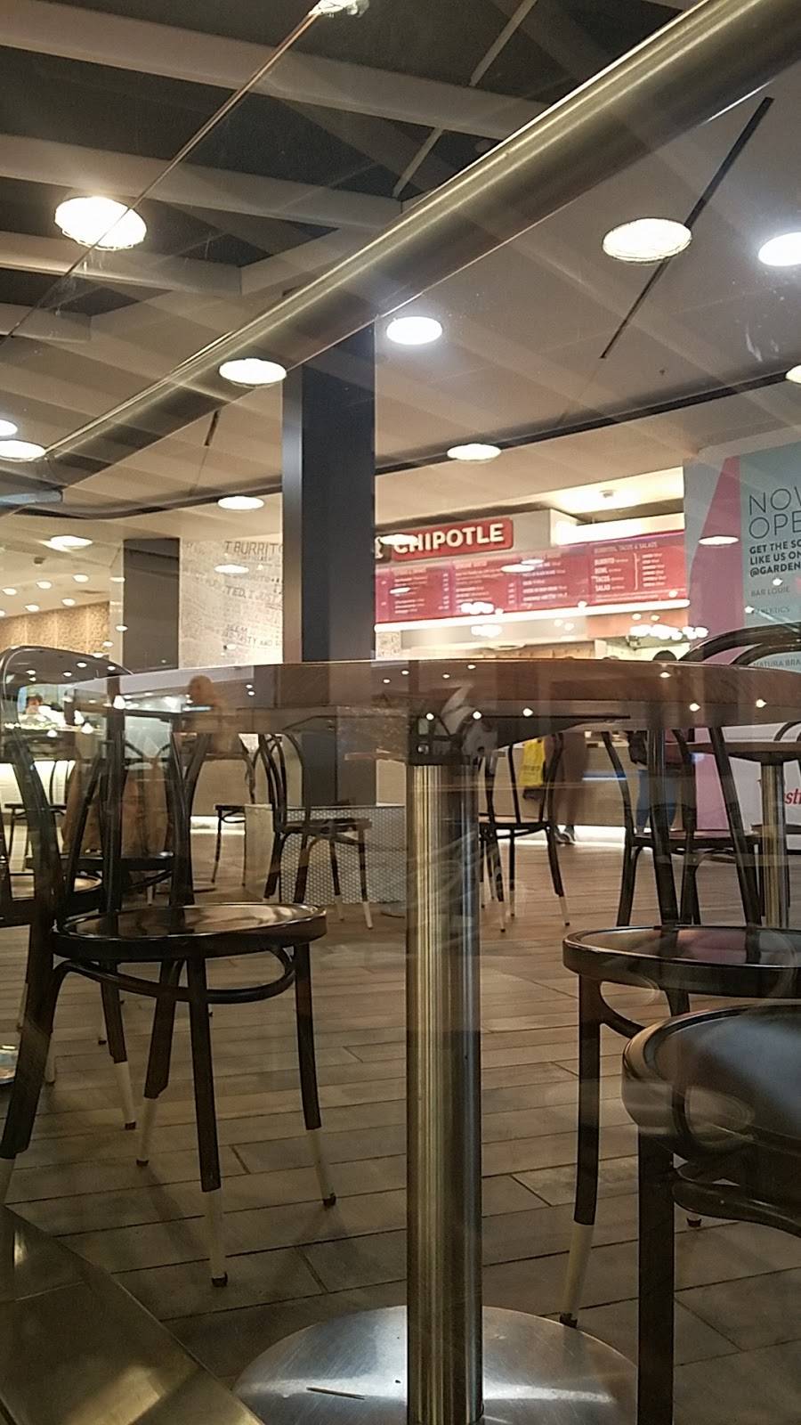 Chipotle Mexican Grill | restaurant | 1 Garden State Plz Routes 4 & 17, Paramus, NJ 07652, USA | 2015610193 OR +1 201-561-0193