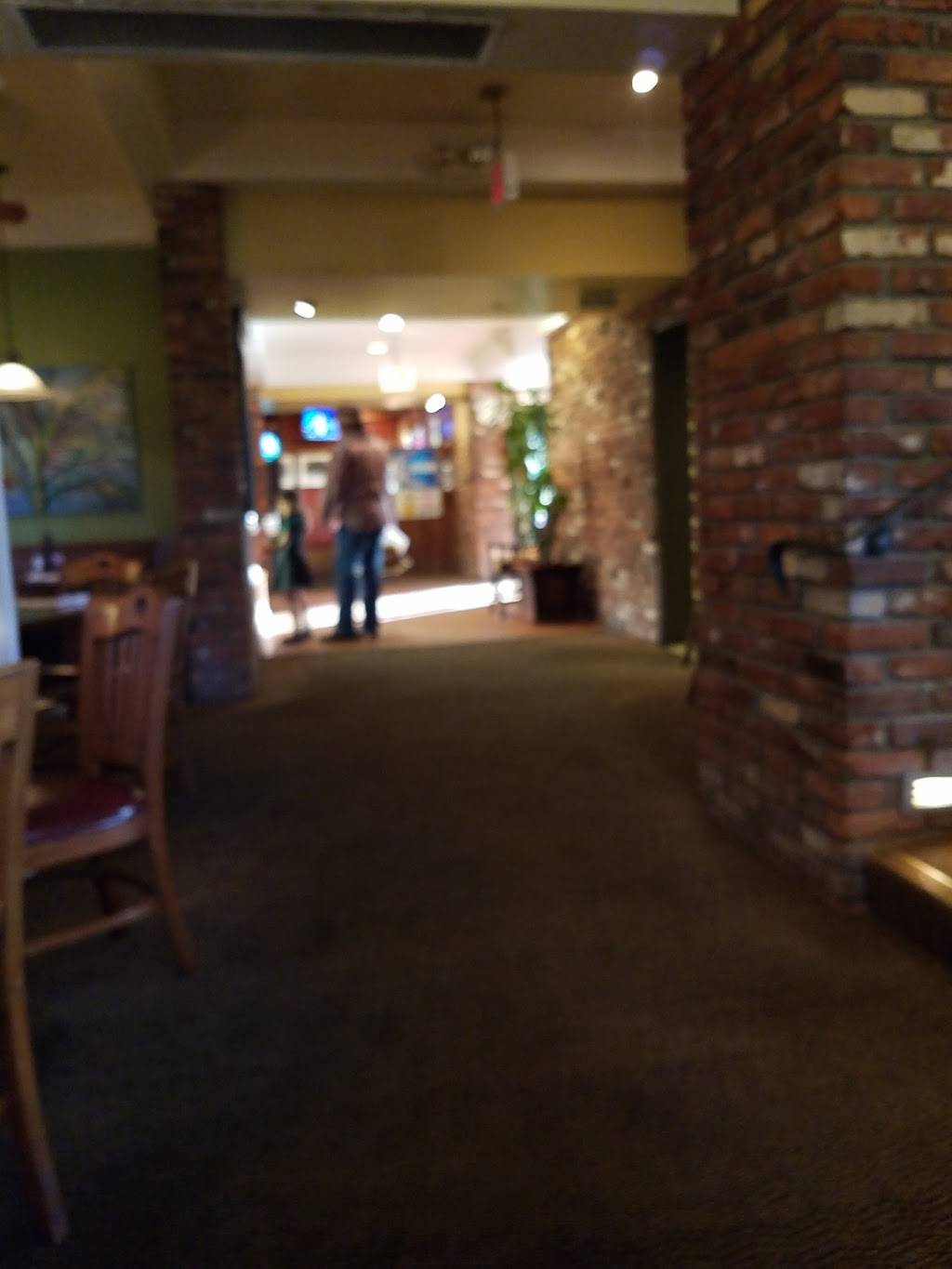 Marie Callenders Restaurant & Bakery | restaurant | 515 W 13th Ave, Escondido, CA 92025, USA | 7607413636 OR +1 760-741-3636