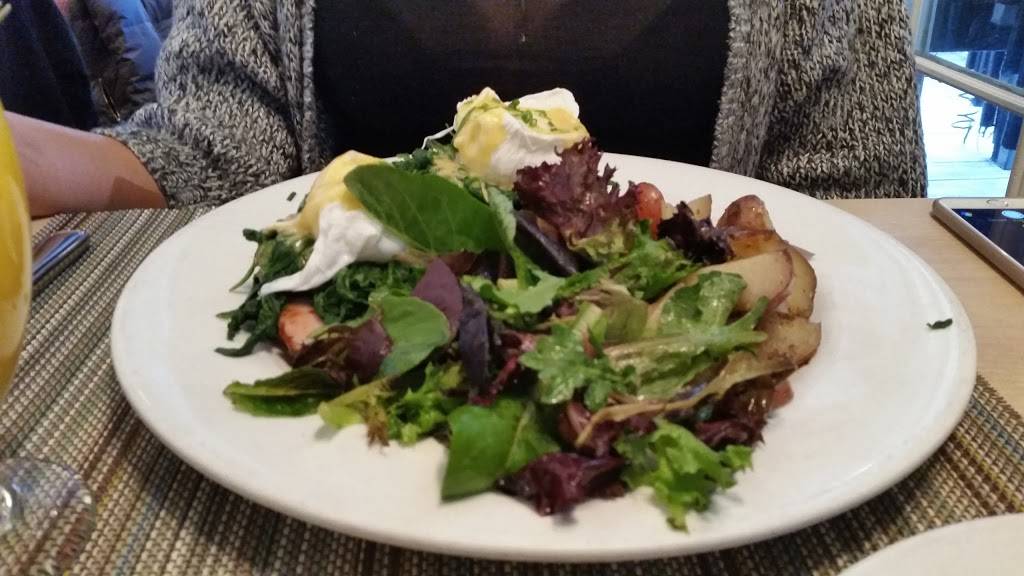 Elizabeths Neighborhood Table at Gabrielas! | restaurant | 688 Columbus Ave, New York, NY 10025, USA | 2122806500 OR +1 212-280-6500