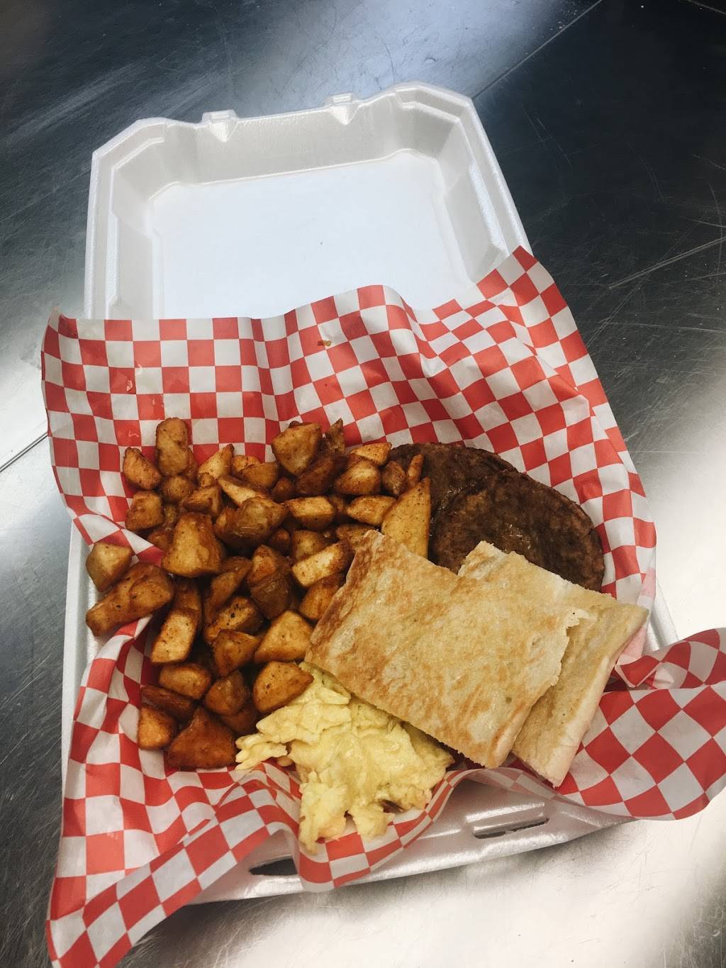 Normas Plant City Cuban Sandwich Shop | restaurant | 3318, 120 N Collins St, Plant City, FL 33563, USA | 8137046015 OR +1 813-704-6015