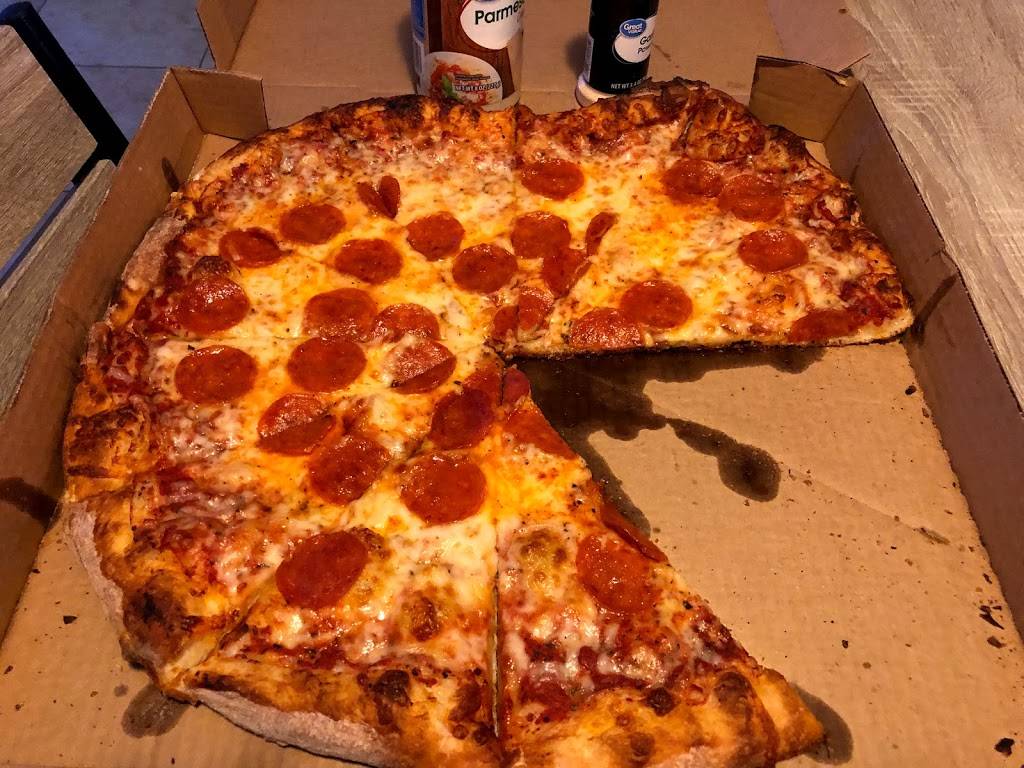 Lous Pizza Pasta & Subs | restaurant | 2554 Simpson Rd, Kissimmee, FL 34744, USA | 4073489363 OR +1 407-348-9363