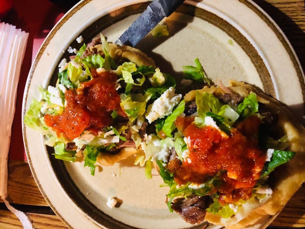 El Cochinito Contento | restaurant | 88 E Olive Ave, Fresno, CA 93728, USA | 5594862833 OR +1 559-486-2833