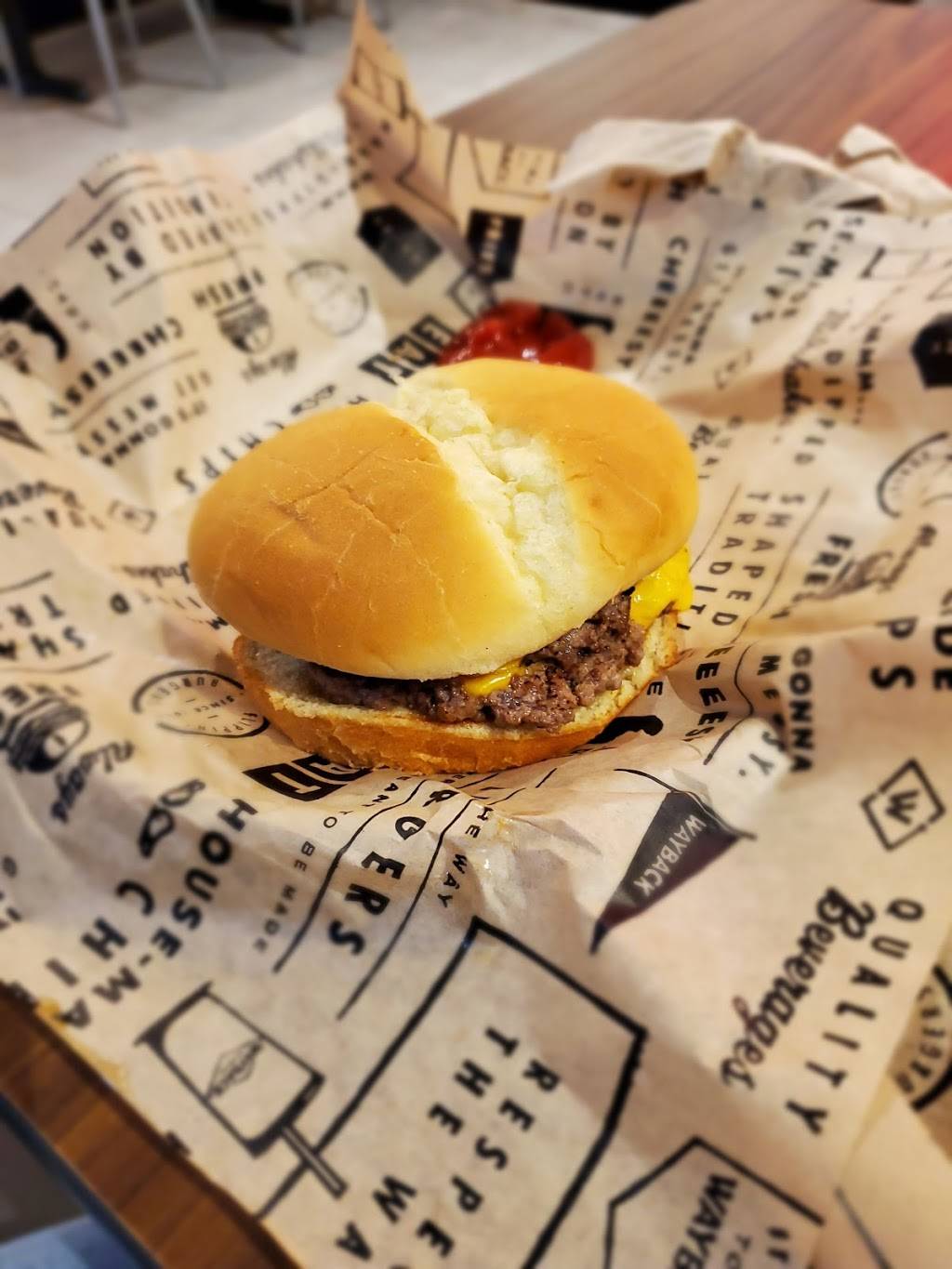 Wayback Burgers | restaurant | 1500 Beville Rd, Daytona Beach, FL 32114, USA | 3862389904 OR +1 386-238-9904