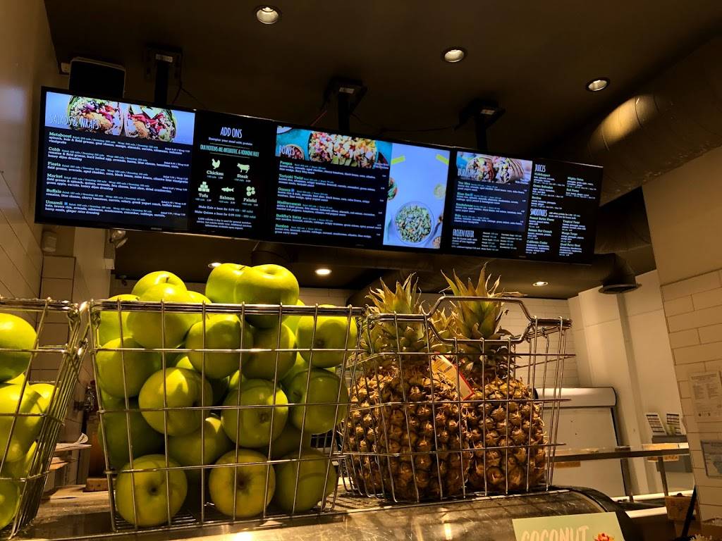 Freshii | restaurant | 854 W Armitage Ave, Chicago, IL 60614, USA | 7733480300 OR +1 773-348-0300