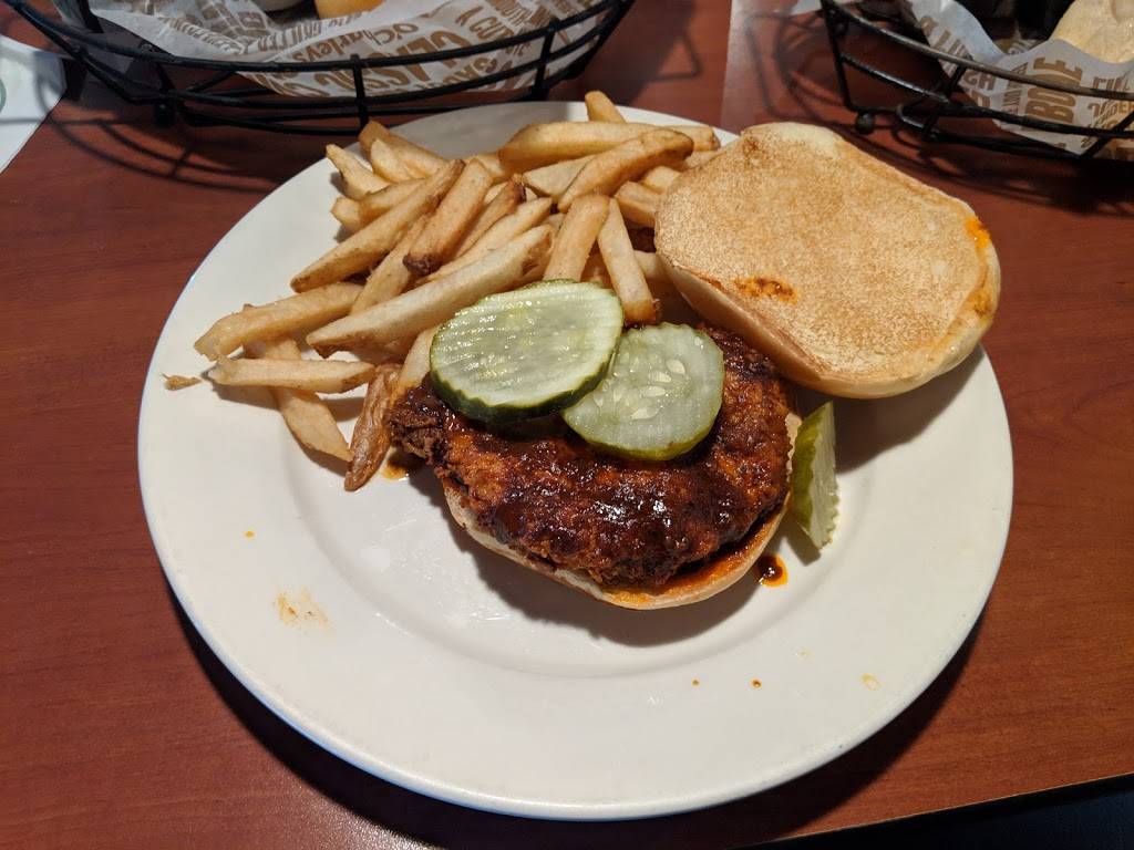 OCharley’s Restaurant & Bar | restaurant | 1775 Browns Bridge Rd, Gainesville, GA 30501, USA | 7705342455 OR +1 770-534-2455