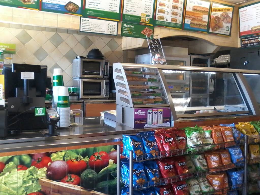 Subway Restaurants | restaurant | 656 Redondo Ave, Long Beach, CA 90814, USA | 5624339030 OR +1 562-433-9030