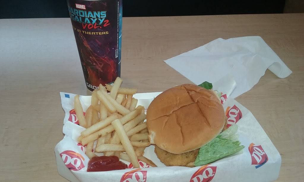 Dairy Queen Grill & Chill | restaurant | 2525 Skyline Blvd, Cape Coral, FL 33914, USA | 2394584410 OR +1 239-458-4410