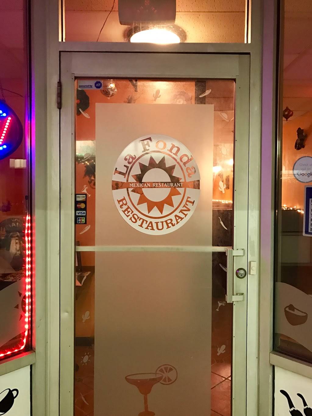 Fonda Mexicana | restaurant | 3851 Main St, Bridgeport, CT 06606, USA | 2036128840 OR +1 203-612-8840